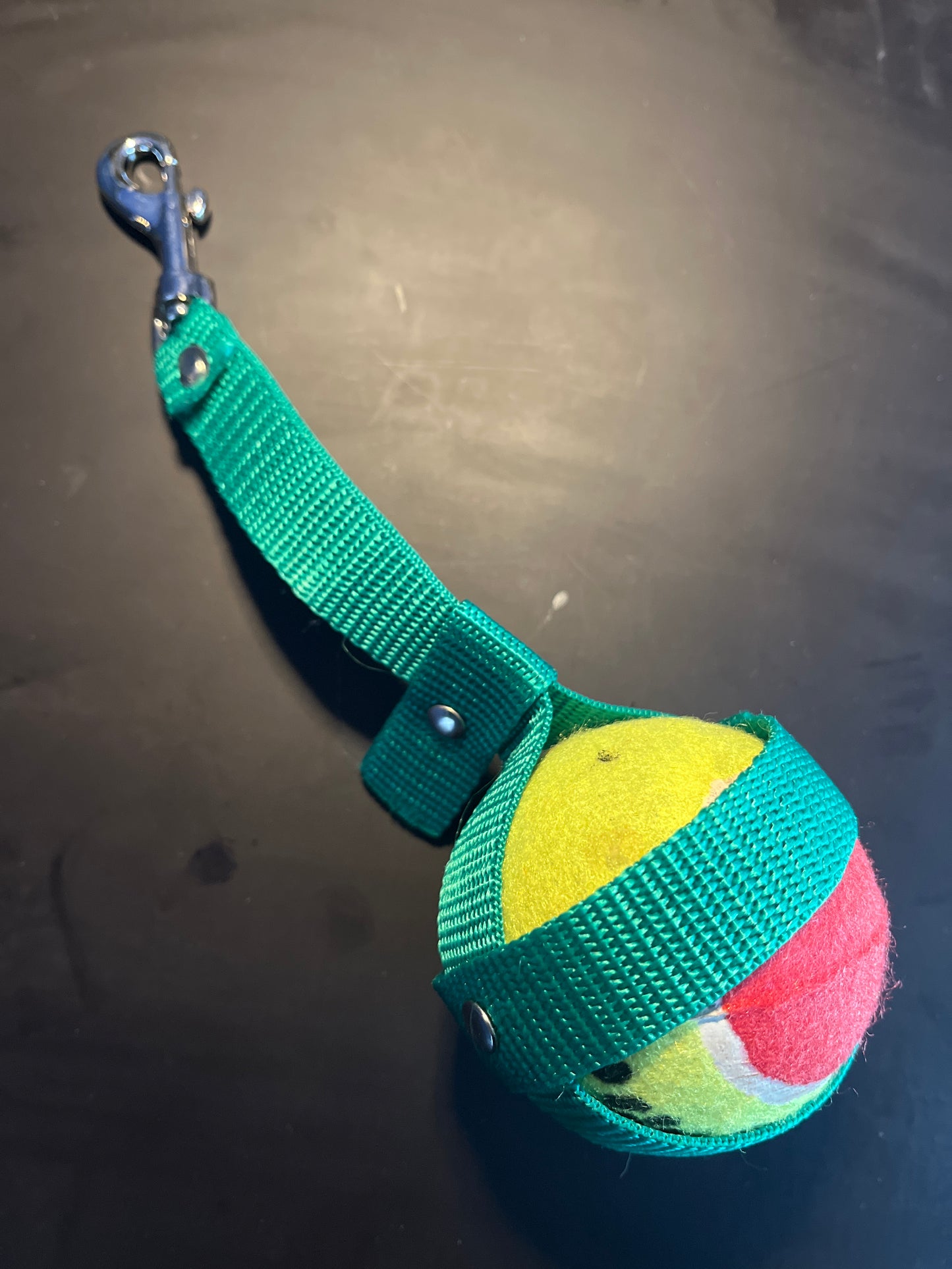 Nylonballhalter mit Ball