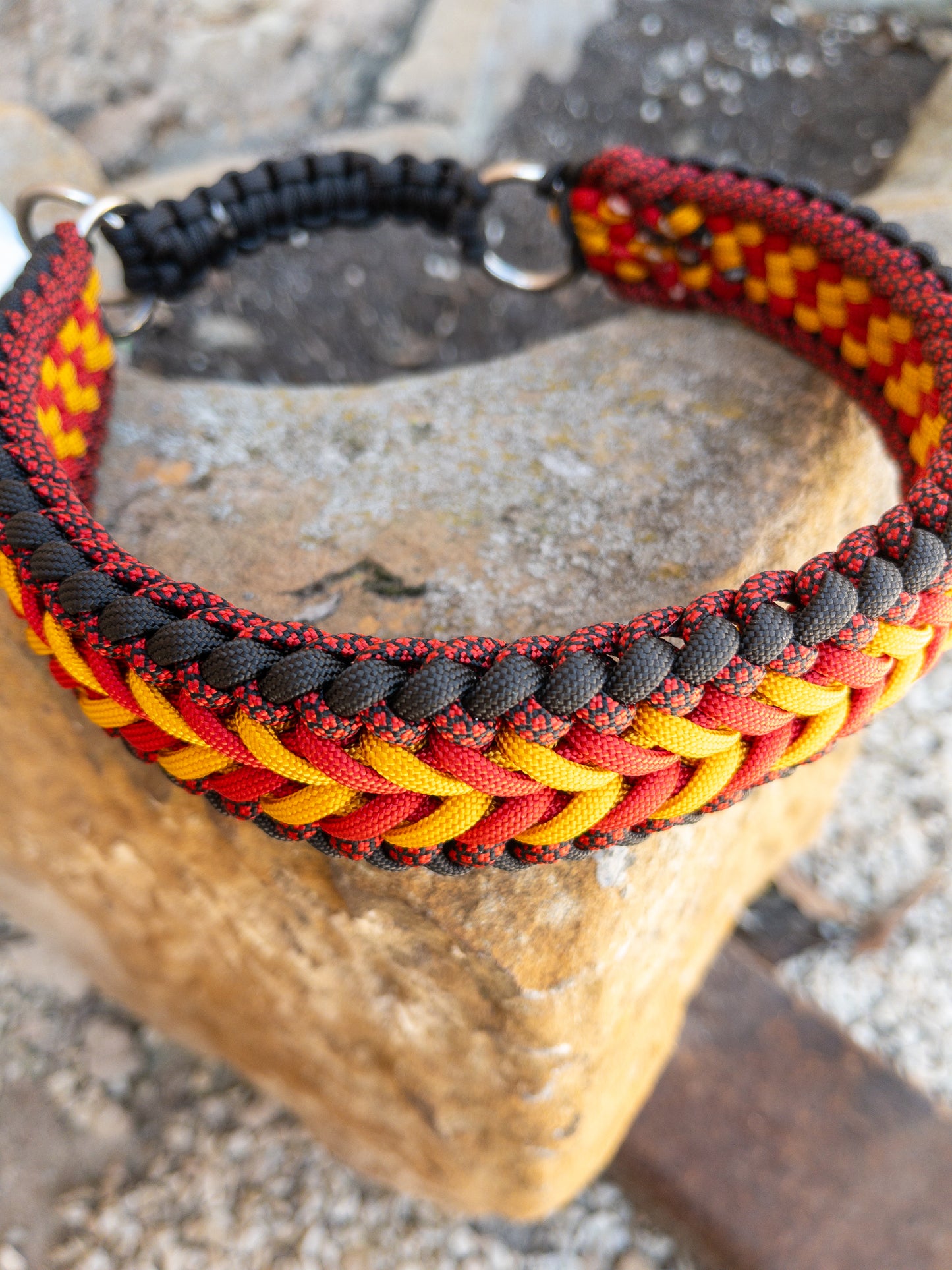Paracord- Halsband „Standard4“