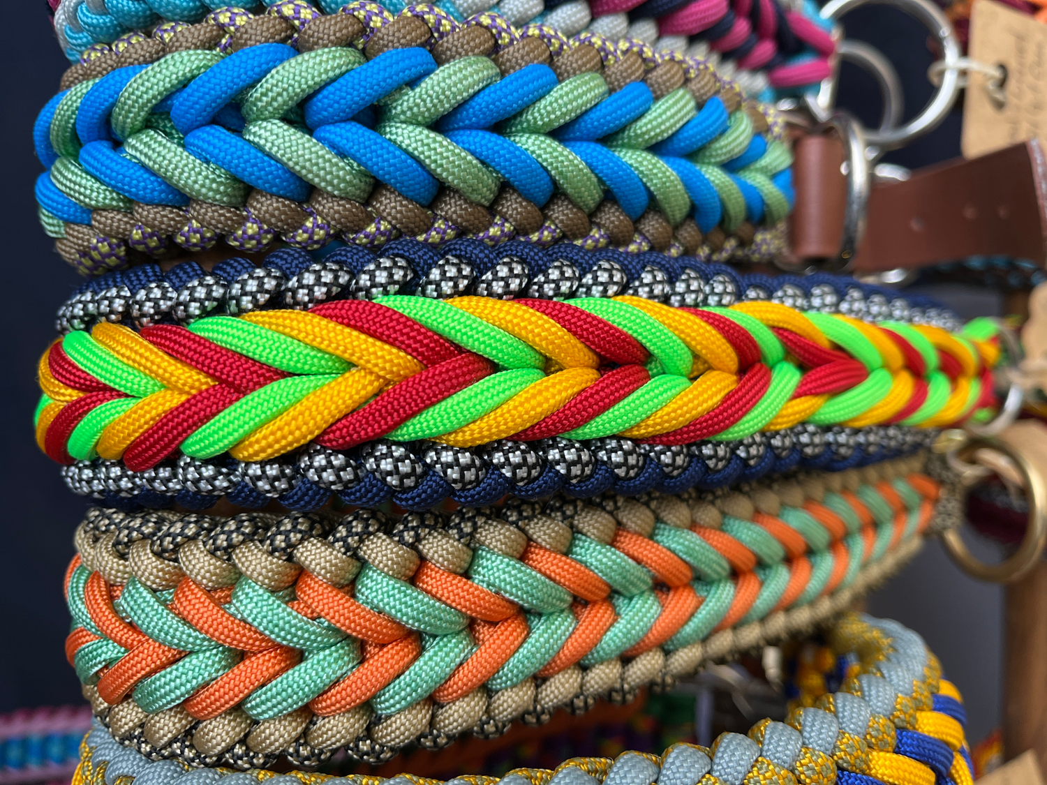 Paracord-Halsbänder